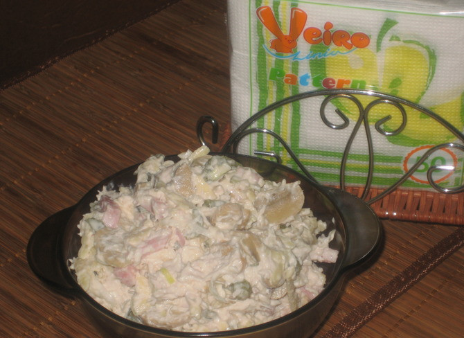 1. Этап. Салат грибной с ветчиной: Салат готов!