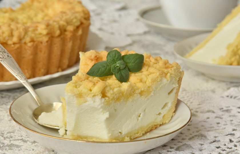 1. Этап. Пирог Ложный сырник: Попробуйте, это очень вкусно и нежно! Десерт просто тает во рту!