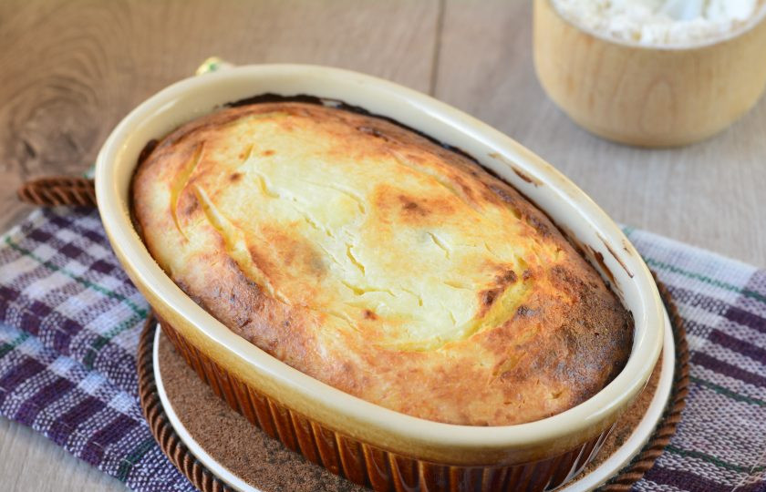 1. Этап. Творожная запеканка Вкус детства: Выпекайте запеканку 25-30 минут в духовке при температуре 180 градусов.