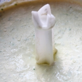 1. Этап. Творожное суфле с зеленой фасолью: При помощи блендера превращаем все в однородную гладкую массу.