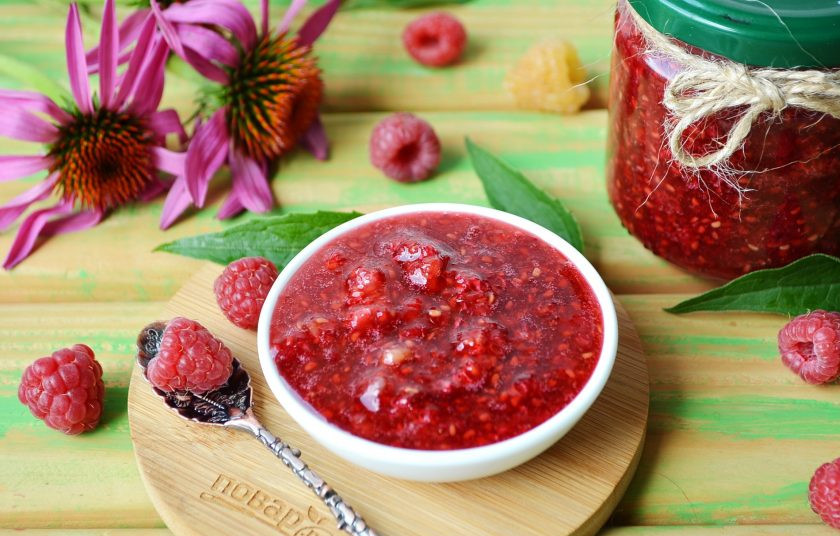 1. Этап. Малина с сахаром: 6. Храните в холодильнике. Удачи!