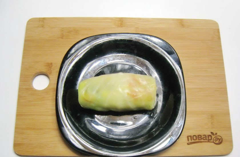 1. Этап. Постные голубцы с овощами: Сверните конвертом. Голубец готов.