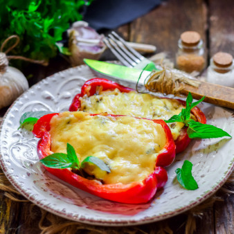 Запеченный перец с сыром