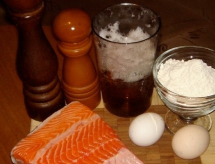 1. Этап. Семга в кляре: Приготовить продукты, семгу помыть, обсушить.