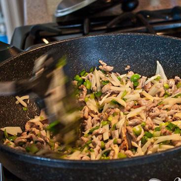 1. Этап. Нянь-Гао: Тщательно перемешать.