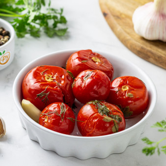 Пряные соленые помидоры