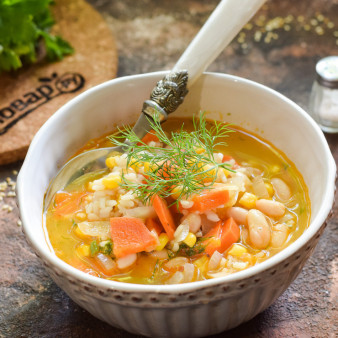 Суп с фасолью и кукурузой