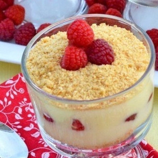 Малиновый чизкейк-парфе без выпечки