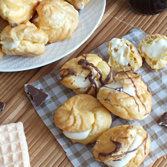 Профитроли с кремом Пломбир