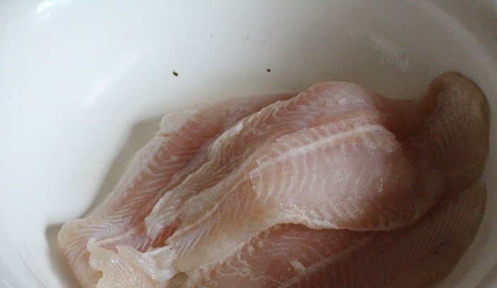 1. Этап. Маринад для пангасиуса: Рыбку промойте.