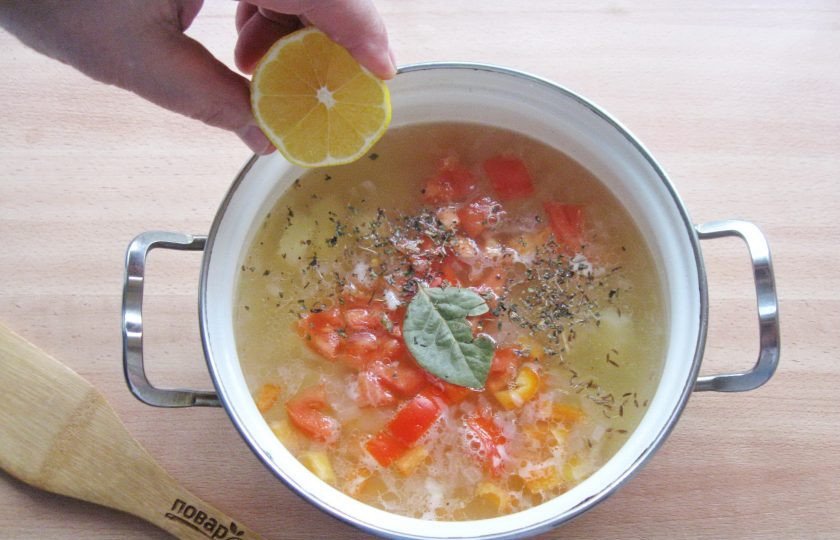 1. Этап. Тунисский суп: А также лимонный сок по вкусу.