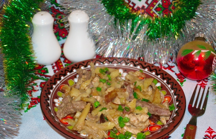 1. Этап. Скоблянка: Подайте скоблянку к столу. Теперь мы знаем, что такое скоблянка и как её приготовить. Приятного аппетита!