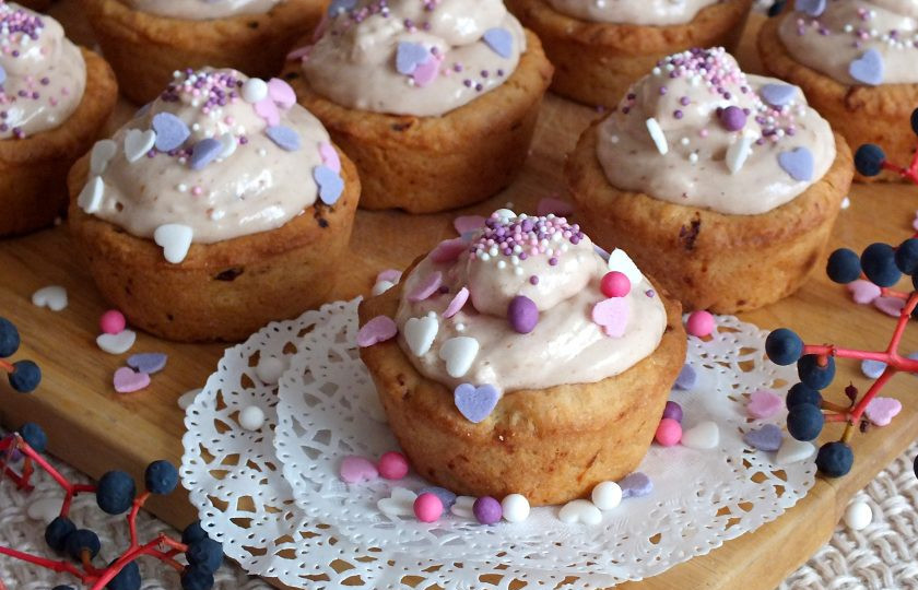 1. Этап. Корзиночки с зефирным кремом: Корзиночки с зефирным кремом охладите и подавайте к столу. Приятного аппетита!