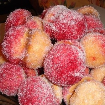 Пирожное Персики