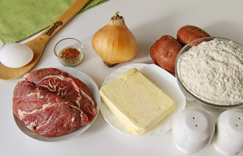 1. Этап. Корниш пасти: Подготовьте все ингредиенты.