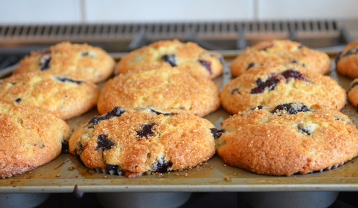 1. Этап. Маффины на молоке: 7. Выпекайте около получаса до румяности.