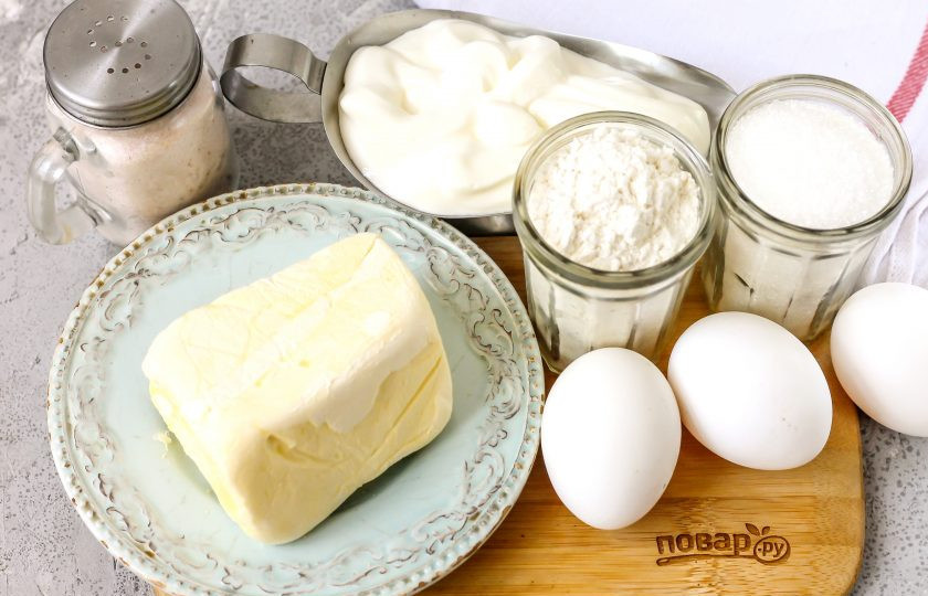 1. Этап. Сметанник из песочного теста: Подготовьте указанные ингредиенты.