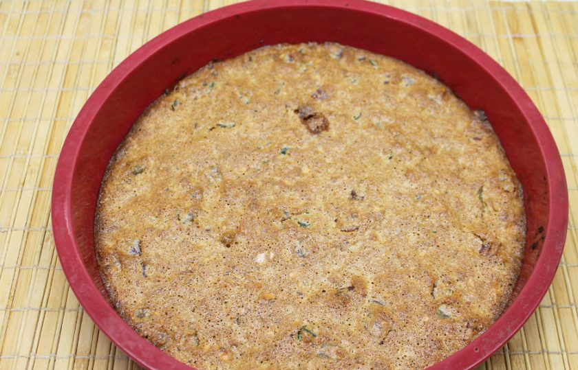 1. Этап. Нюрнбергский пряник: Пряник готов. Остужаем, затем перекладываем на блюдо и смазываем глазурью.