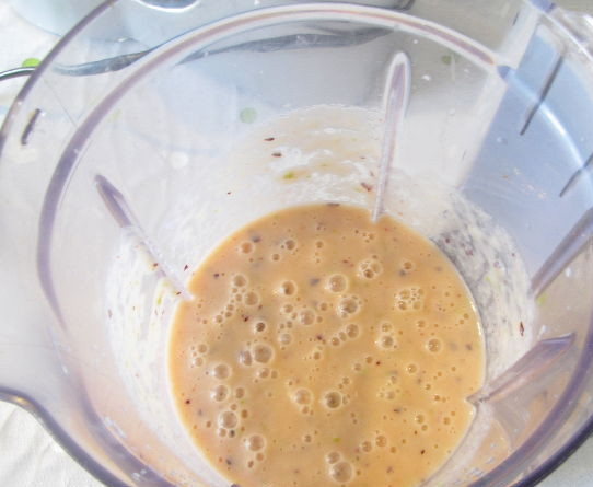 1. Этап. Смузи из слив, банана и яблока: Измельчите до однородности. Подавайте смузи из слив, банана и яблока сразу же. Приятного аппетита!