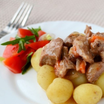 Говядина с подливкой