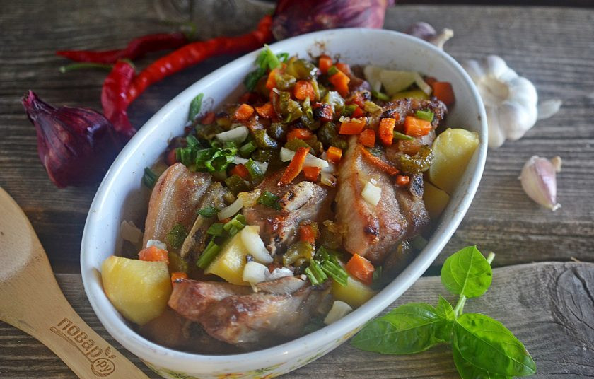 1. Этап. Домашнее жаркое с ребрышками и картофелем: 9. Приятного аппетита!