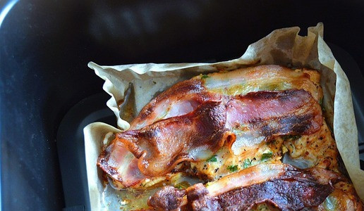 1. Этап. Стейк индейки под беконом: В аэрогриле это заняло 17 минут, 200 градусов.