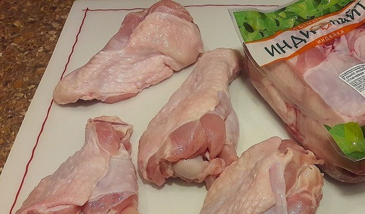 1. Этап. Крылья индейки к Новогоднему столу: Крылья достать из упаковки, помыть, обсушить