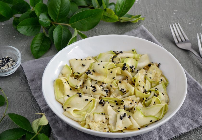 1. Этап. Кабачок с кунжутом: Кабачок с кунжутом готов, приятного аппетита!