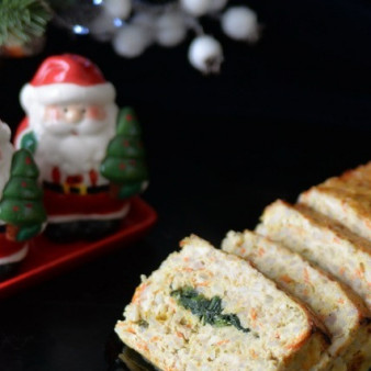 Рулет из индейки, риса и шпината