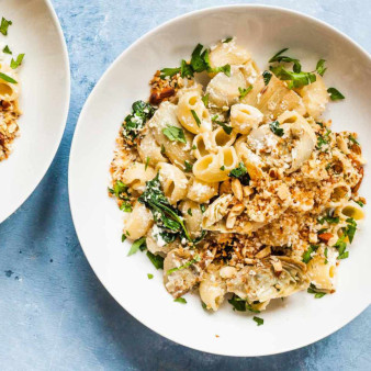 Pasta with Spinach, Artichokes and Ricotta
