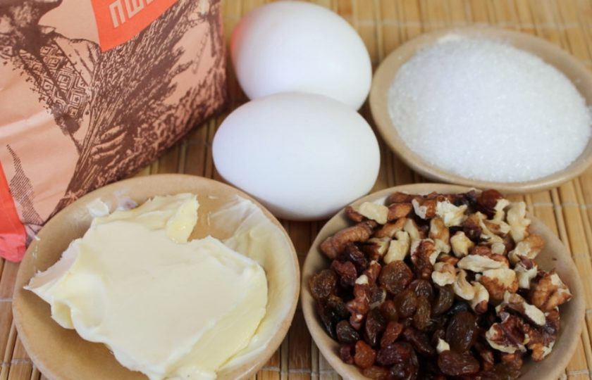 1. Этап. Печенье из цельнозерновой муки с изюмом и орехами: Подготовим ингредиенты.