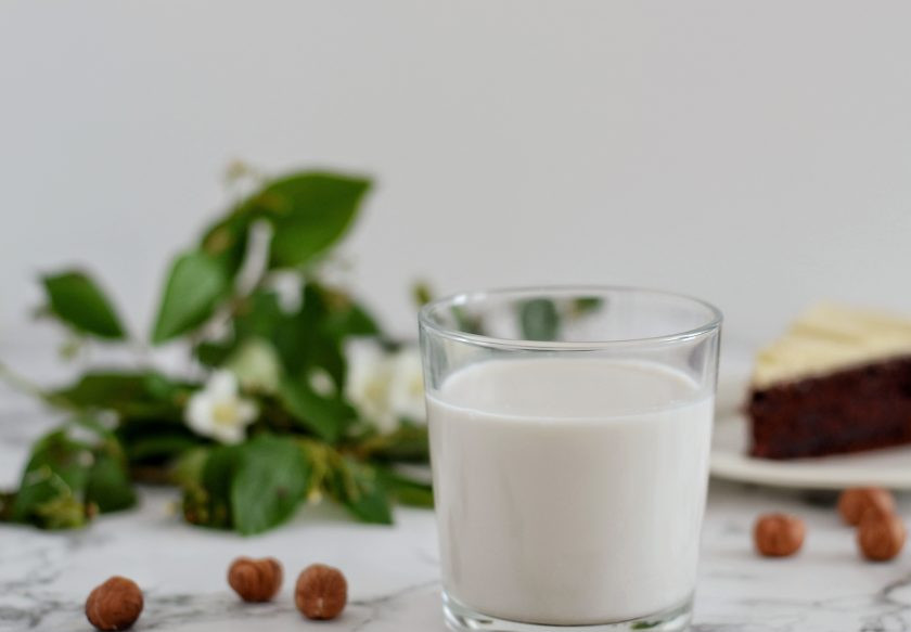 1. Этап. Молоко из фундука: Молоко из фундука готово, приятного аппетита!