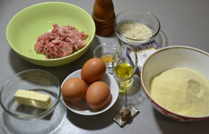 1. Этап. Аньолотти: Подготовьте ингредиенты.