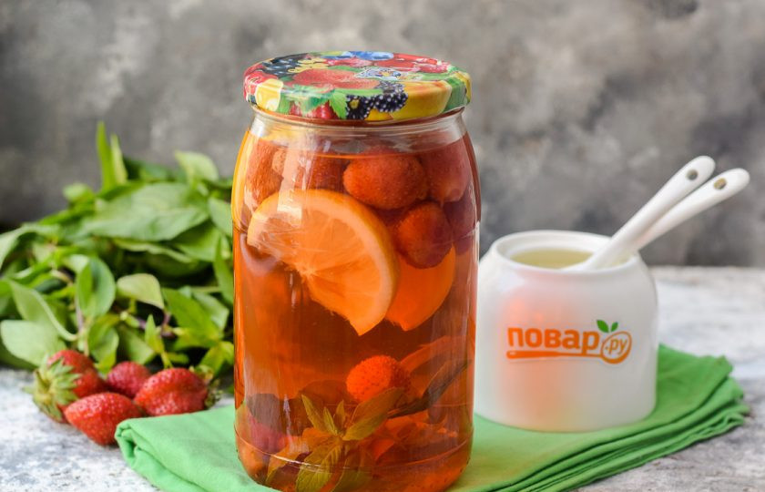 1. Этап. Компот из клубники Мохито на зиму: Удачных заготовок!