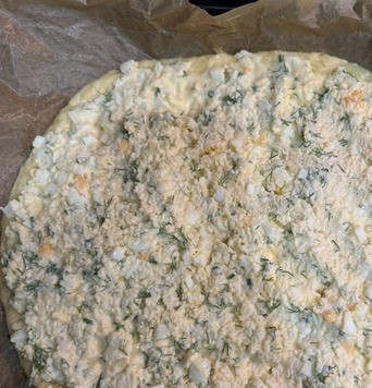 1. Этап. Творожная галета с белковой начинкой: И выкладываем сверху начинку