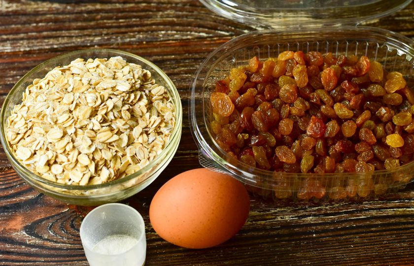 1. Этап. Маффины Фитнес: Подготовьте ингредиенты.