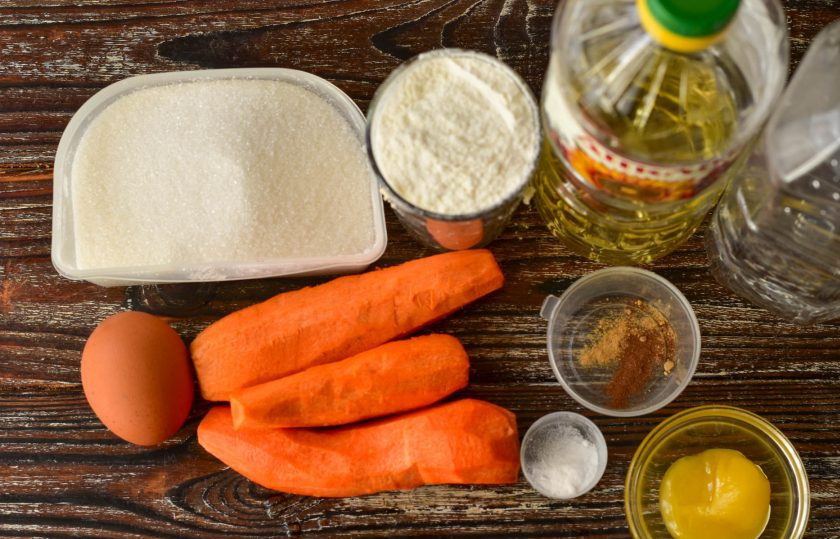 1. Этап. Морковные пряники: Подготовьте ингредиенты.