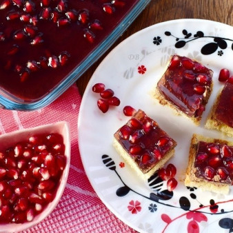 Паштет из куриной печени с коньяком и гранатовым желе