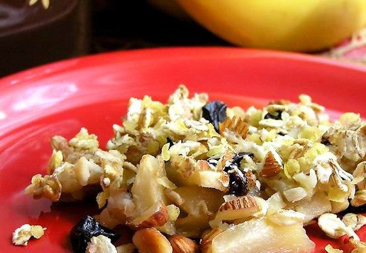 1. Этап. Яблочно-банановый крамбл: Угощайтесь!