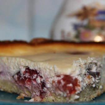 Рецепт сливового пирога от Юлии Высоцкой