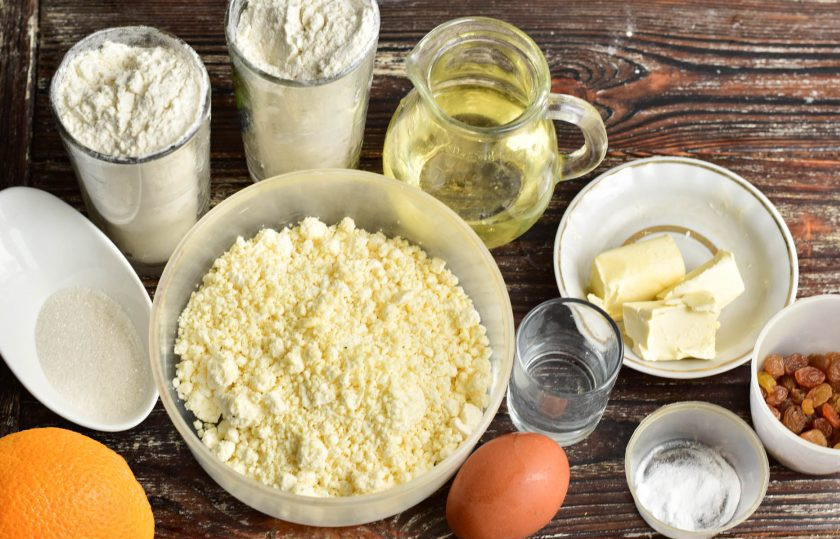 1. Этап. Тарталетки с творожным кремом и фруктами: Подготовьте ингредиенты.