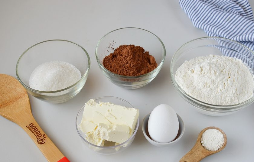 1. Этап. Мягкое шоколадное печенье: Подготовьте ингредиенты, масло сливочное должно быть холодным, приступим!