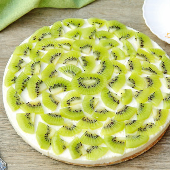 Торт без выпечки с киви