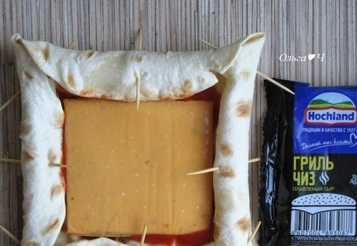 1. Этап. Яичница в лаваше Эти глаза напротив: Добавьте ломтик плавленого сыра Гриль чиз.