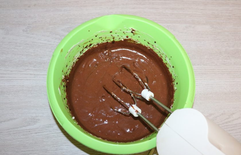 1. Этап. Торт «Причуда»: Получится очень вкусный шоколадный крем.