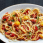 Спагетти с соусом