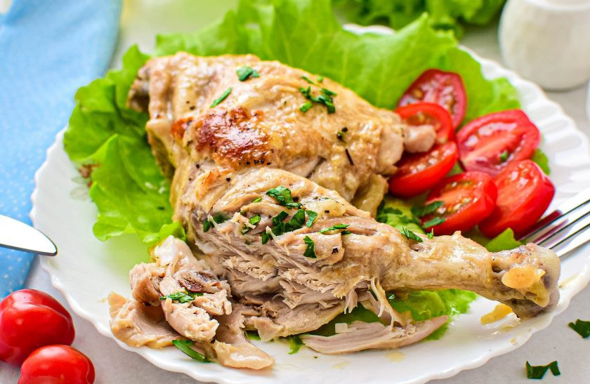 1. Этап. Куриные окорочка в сметанном соусе в мультиварке: Приятного аппетита!