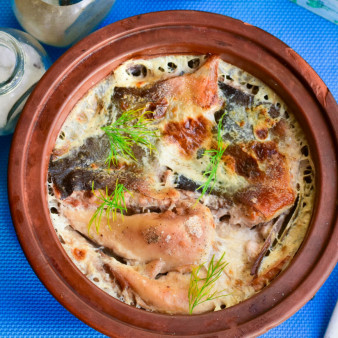 Горбуша в молоке в духовке