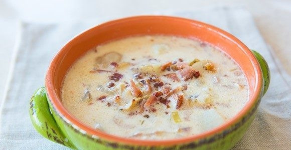 1. Этап. Похлёбка с моллюсками: 9. Добавьте в похлёбку соль и перец по вкусу. Приятного аппетита!