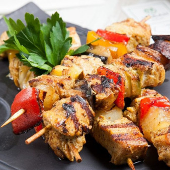 Шашлык из грудки курицы